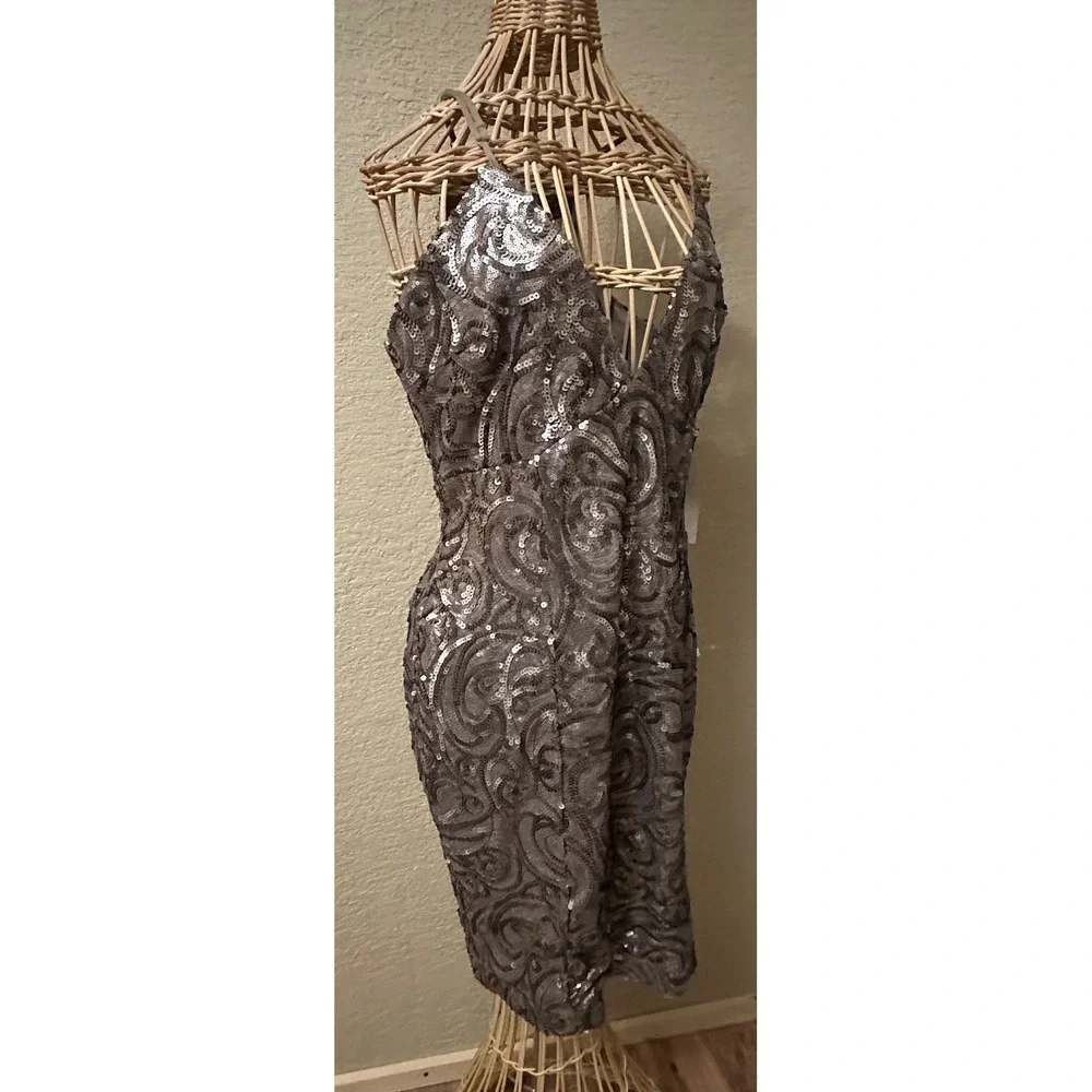 Venus Sequin Swirl Cocktail Dress Taupe Silver V-Neck Bodycon Women 14 Party - Picture 4 of 16